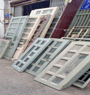 Mua Cửa Cổng Sắt Cũ Hóc Môn