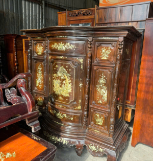 Thu Mua Tủ Thờ Gỗ Cũ Quận 8 